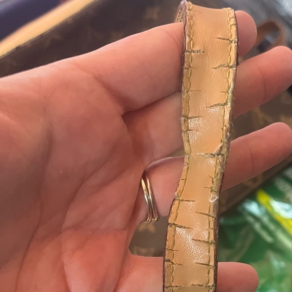 Purse - Picture 5 of 5